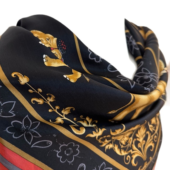 Srinanstra Thailand Vintage Silk Scarf 🇹🇭– Elephant & Floral Gold Motif - Picture 3 of 7